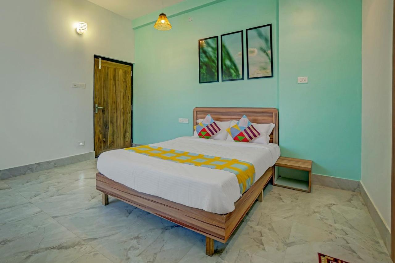 Oyo 79233 Hotel Hive Stays Kochi Ngoại thất bức ảnh