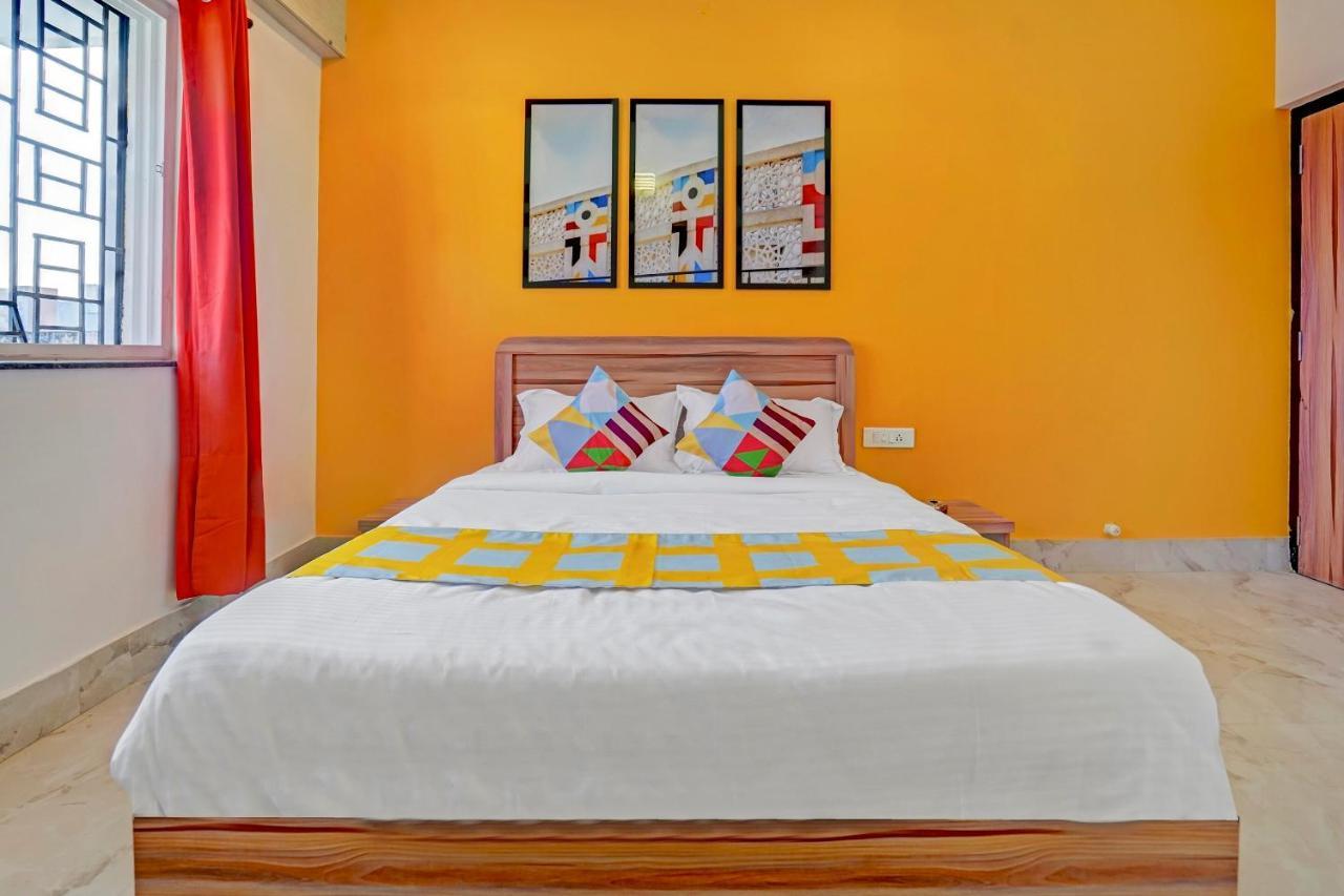 Oyo 79233 Hotel Hive Stays Kochi Ngoại thất bức ảnh