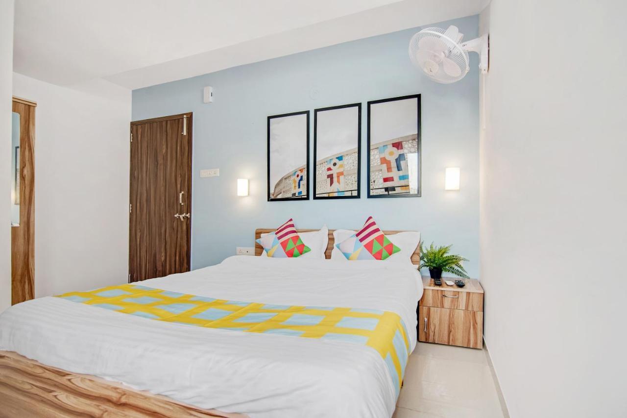 Oyo 79233 Hotel Hive Stays Kochi Ngoại thất bức ảnh