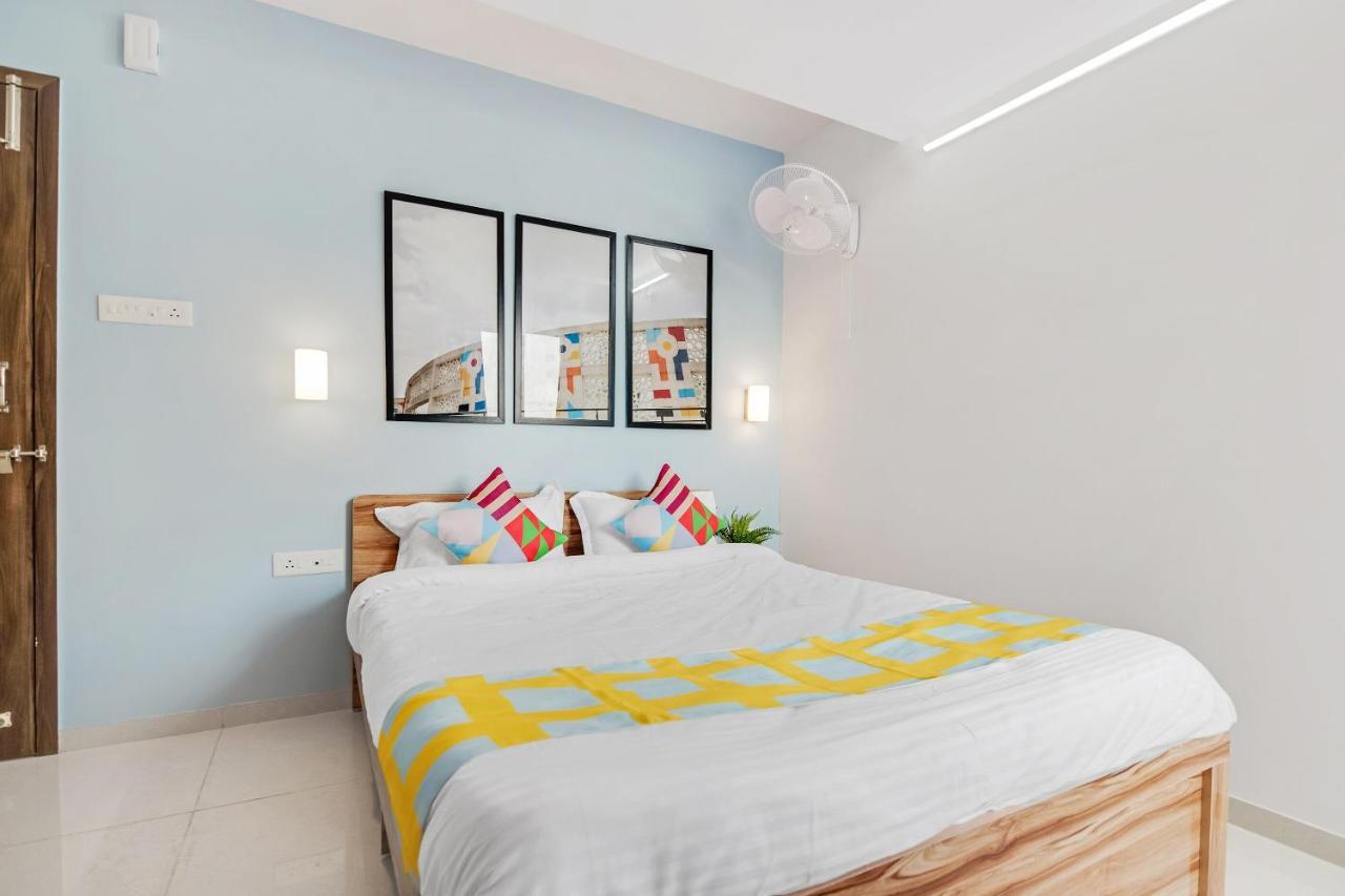 Oyo 79233 Hotel Hive Stays Kochi Ngoại thất bức ảnh